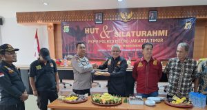 Kapolsek Makasar Hadiri HUT dan Silaturahmi FKPM Polres Metro Jakarta Timur