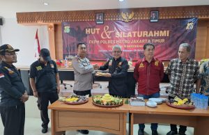 Kapolsek Makasar Hadiri HUT dan Silaturahmi FKPM Polres Metro Jakarta Timur