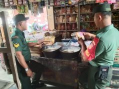 Sambangi Pasar Taji Klaten, Babinsa Koramil Prambanan Cek Harga Sembako