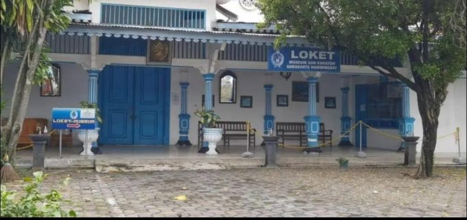 Meninggal dunia PB XIII Museum Tutup & Pendapatan Pedagang Menurun