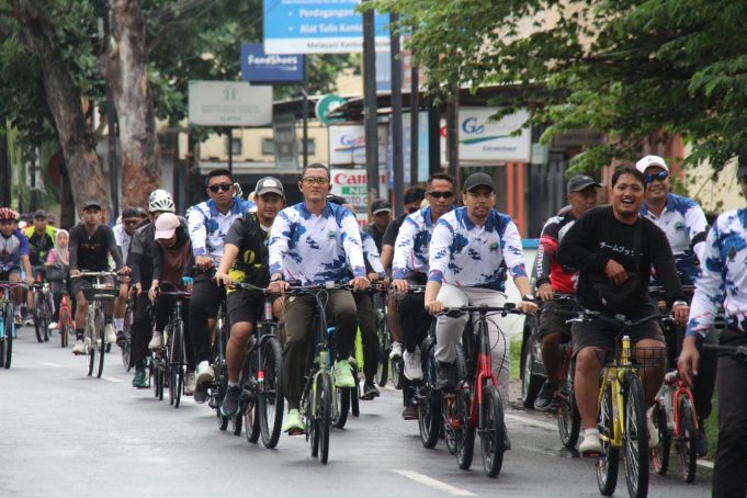 Semarak Hari Juang TNI AD 2025, Kodim 0723/Klaten Gelar Fun Bike Bersama Ribuan Warga