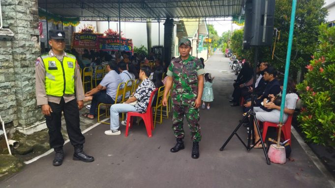 Ibadah Tahun Baru 2026 Di GKJ Sanggrahan, Babinsa Koramil Prambanan Klaten Sampaikan Ini