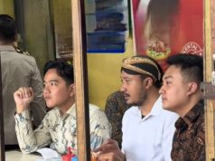Wapres Tiba-tiba Makan Siang di Sate Kambing Klewer, Kota Solo Bersama Raja Kembar Hangabehi dan Purboyo
