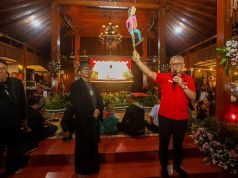 Rayakan Hari Ulang Tahun ke 53 PDIP Kota Surakarta Menggelar Wayangan