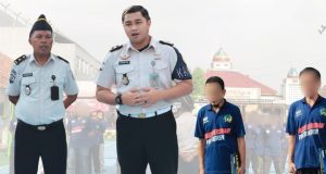 LAPAS KLATEN BERIKAN PENGARAHAN LANGSUNG PADA APEL TAMPING KEDISIPLINAN, KA. KPLP