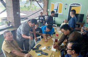 PERS CONFERENCE BUPATI KUNINGAN DENGAN AWAK MEDIA TERKESAN TEBANG PILIH