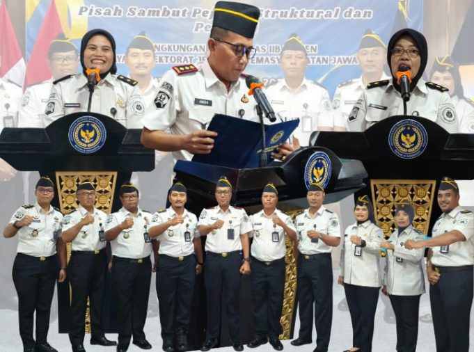 Penyegaran Organisasi , Lapas Klaten Gelar Pelantikan Pejabat Stuktural Dan Pisah Sambut Pegawai