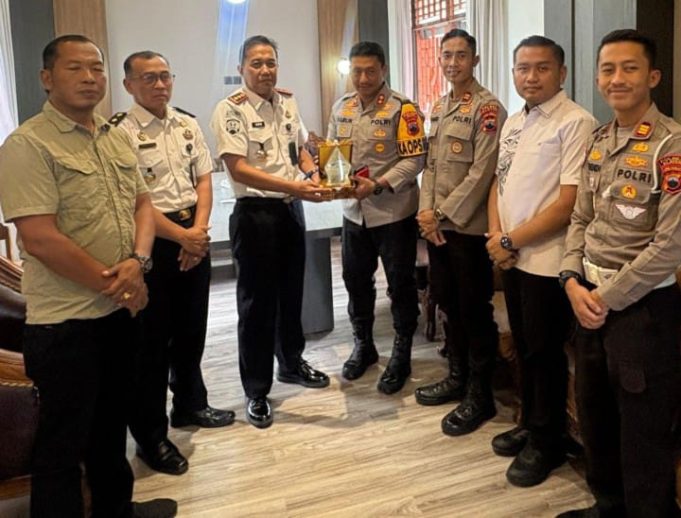 Perkuat Sinergi dan Koordinasi Antar Institusi, Kapolres Klaten Beserta Jajaran Kunjungi Lapas Klaten