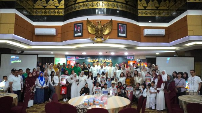 Alfamart Adakan Bukber Dengan Ratusan Member Loyal, Momen Berbagi dan Apresiasi di Bulan Ramadhan