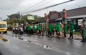 Perkuat Kebersamaan Di Bulan Suci, Kodim 0723/Klaten Dan Persit Berbagi Takjil