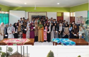 Tabur Kebaikan Di Bulan Ramadhan SMP Negeri 3 Karangdowo Berbagi Takjil Dan Berikan Santunan Bagi Siswa Kurang Mampu.