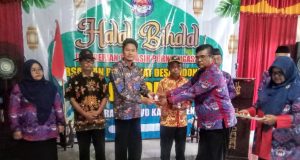 Pererat Tali Silahturahmi Dan Persaudaraan Antar Perangkat Desa PPDI Kecamatan Karangdowo Gelar Halal Bihalal