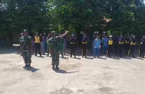 Babinsa Kebonarum Latih PBB Dasar Di SMP N 7 Klaten, Bentuk Disiplin Dan Karakter Siswa