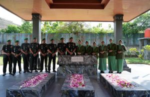 Dandim 0723/Klaten Hadiri Ziarah Rombongan HUT Ke-60 Korem 074/Warastratama di TMP Kusuma Bhakti Jurug