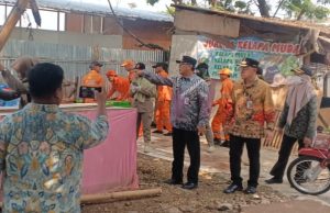 Camat Kalideres Pimpin Penertiban 6 Bangunan Liar di Aset Pemprov DKI