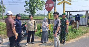 Perlintasan K A Desa Titang Klaten Diverifikasi Untuk Tingkatkan Keselamatan