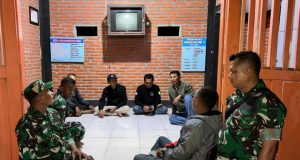Danramil 19/Trucuk Sambangi Pos Kamling Dukuh Gaden, Perkuat Sinergi Jaga Kamtibmas