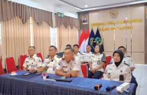 KOMITMEN MORAL DAN PROFESIONAL: Lapas Klaten Ikuti Zoom Konsolidasi Penyelenggaraan Pelayanan Publik Bersama Kemenko Hukum Ham Imipas