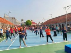 Wujudkan Lapas Sehat, Pegawai dan WBP Lapas Klaten Kompak Ikuti Senam Bersama