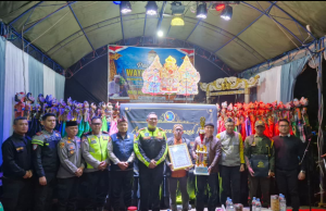 MERIAHKAN LOMBA SATKAMLING 2026, POLRES KUNINGAN GELAR WAYANG GOLEK “PAK 3” DI DARMA